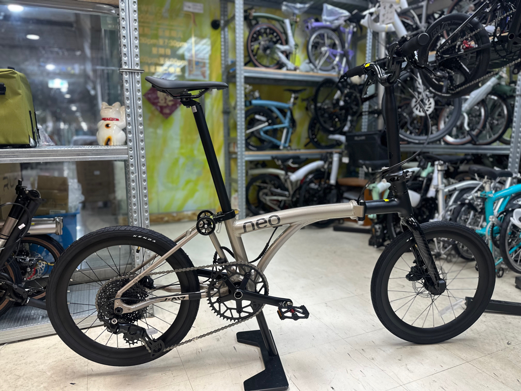 Java Neo 20” 406 鋁合金車架及前叉