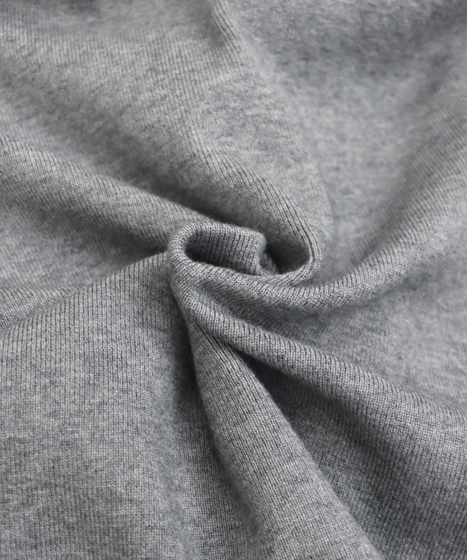 <限量現貨> 溫柔知性．小花邊拼色金鈕Knit Dress * black