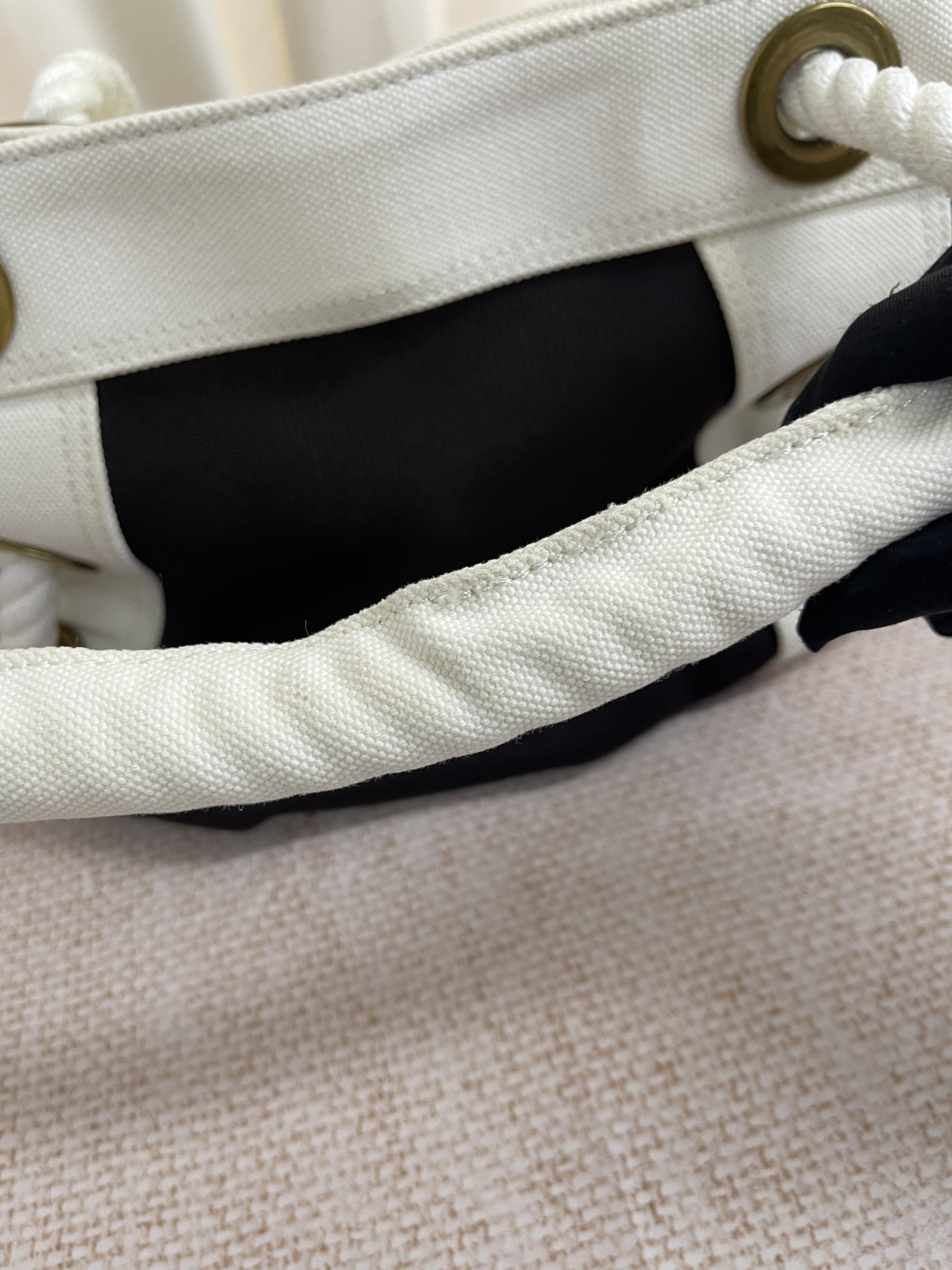 Pre-owned Burberry Blue Label Shoulder Bag / Product Code: 26042001