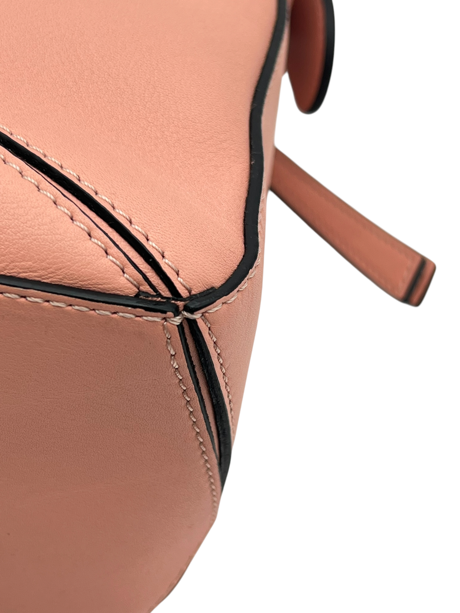 Pre-Owned LOEWE Small Puzzle Pink / Product Code: 26051005