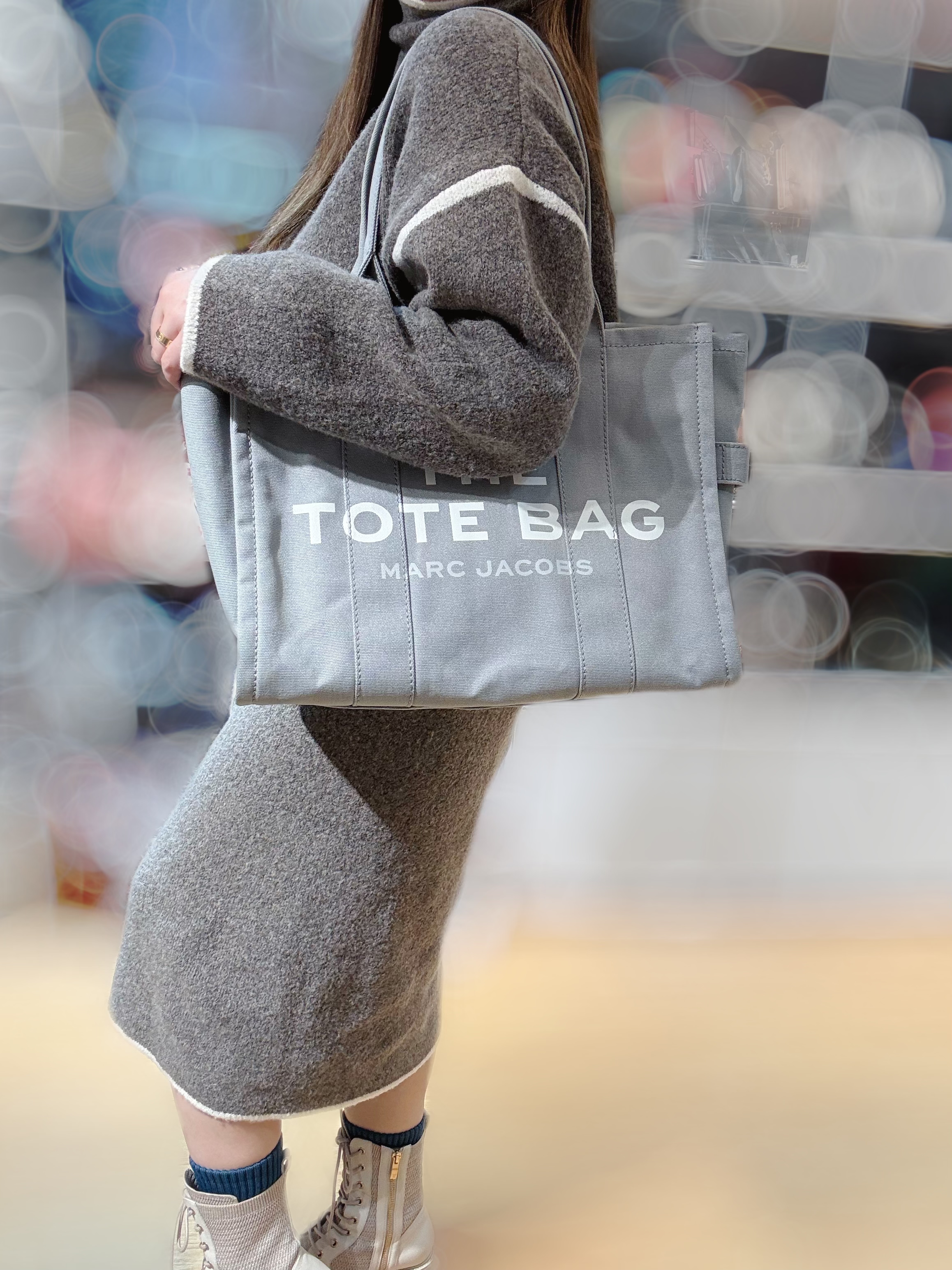 Marc jacobs traveler large tote grey