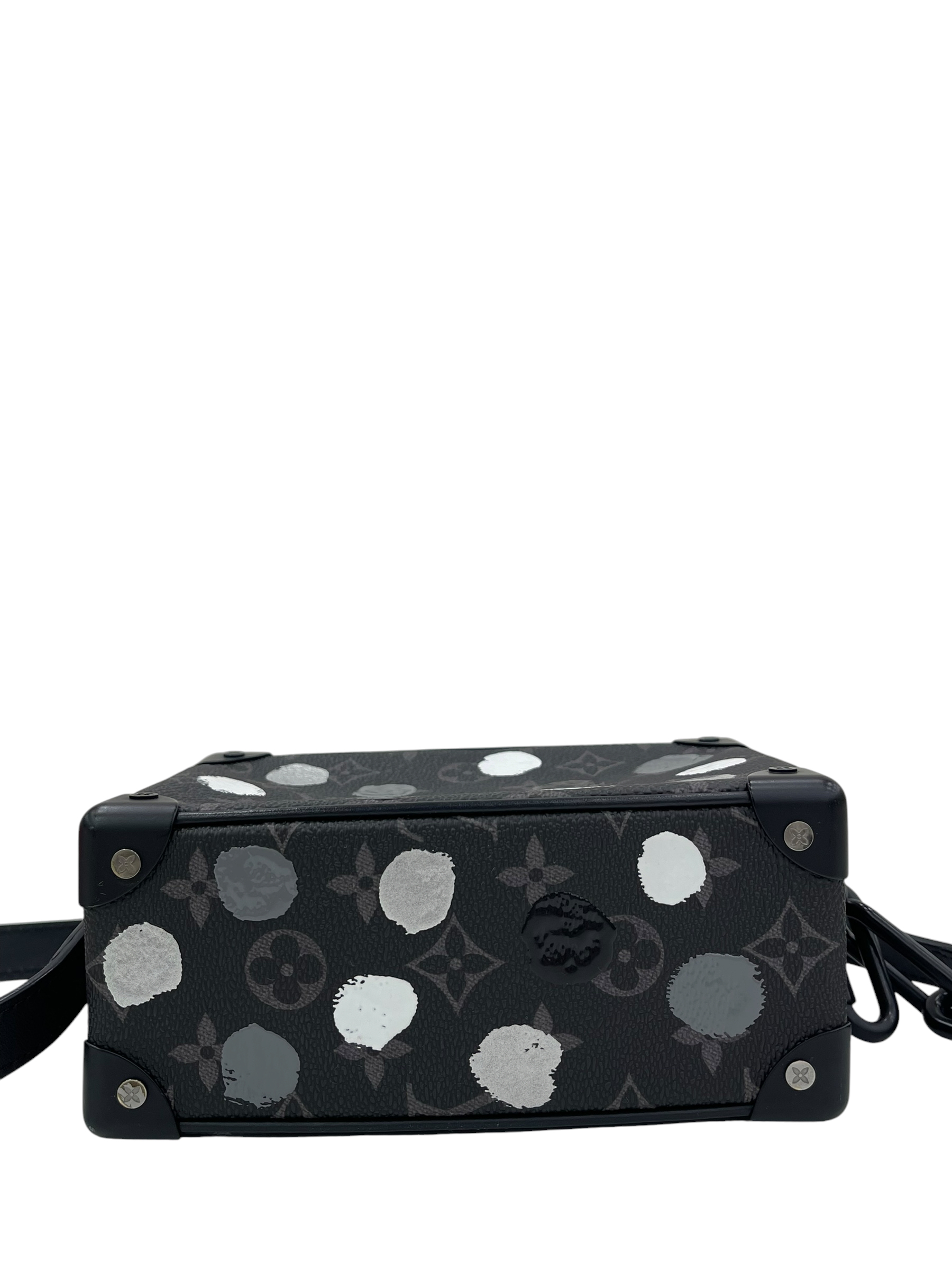 Pre-Owned LV Monogram Eclipse Mini Soft Trunk / Product Code: 26050901