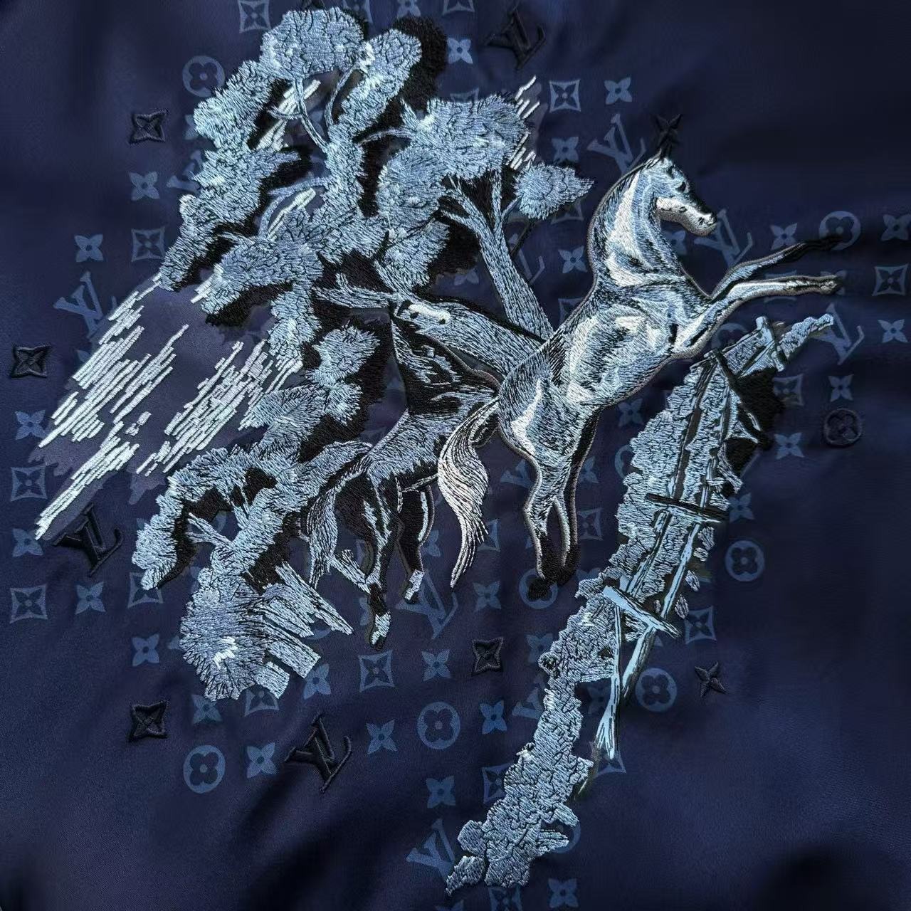 【頂級原單】LV 馬年限定刺繡紀念外套