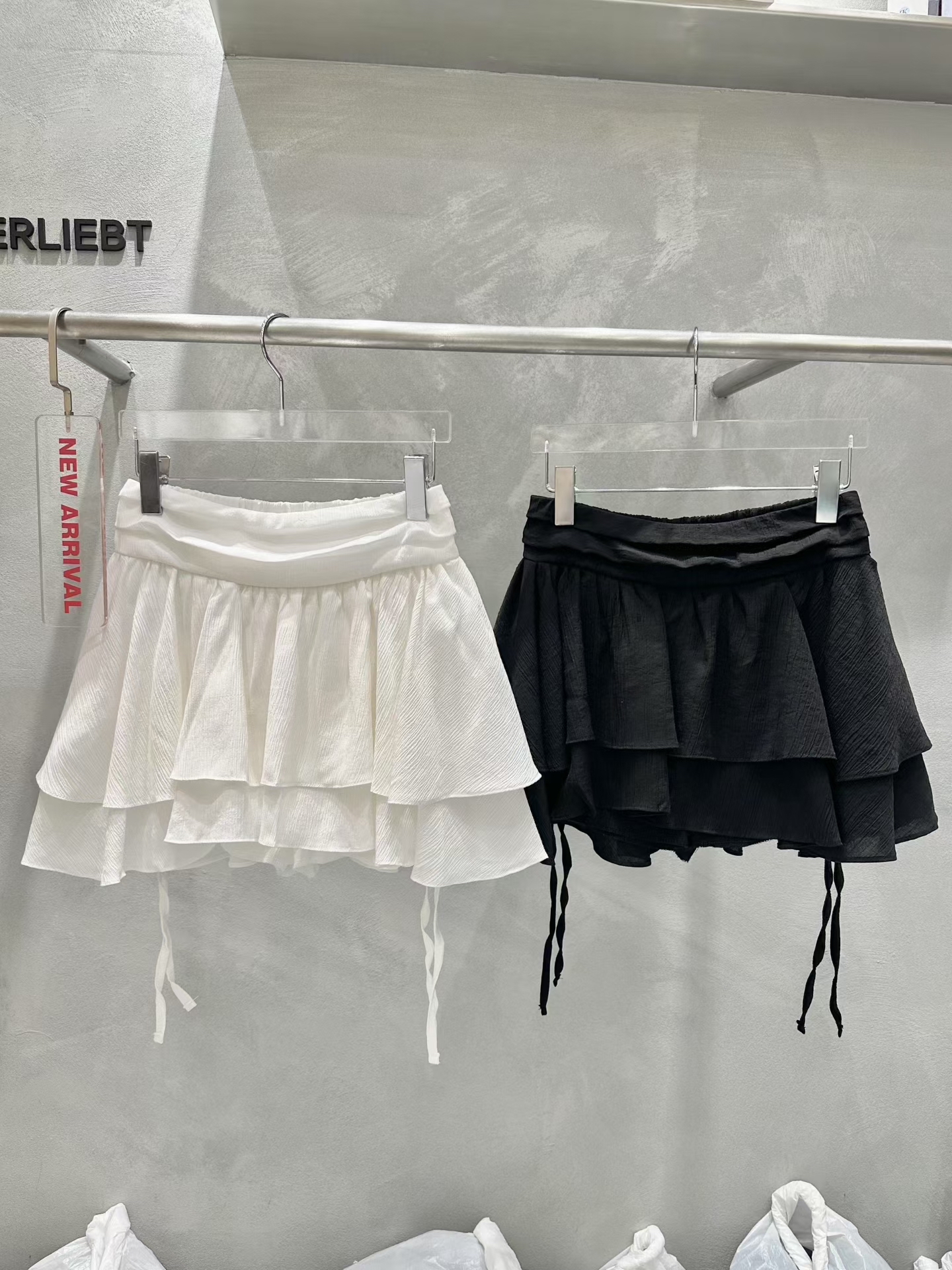 韓國兩邊綁帶蛋糕裙