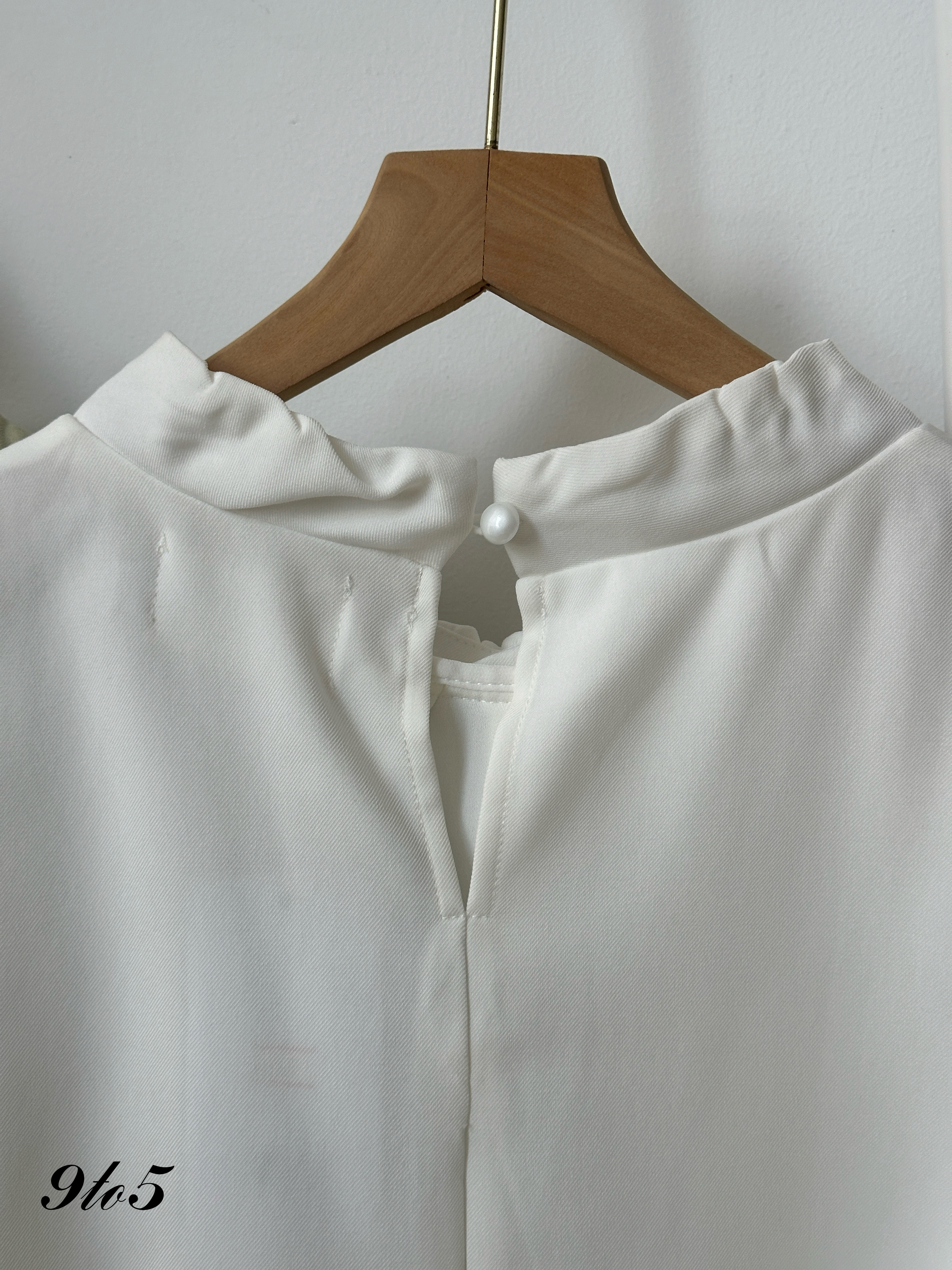 T4132 Puff Sleeve Crop Top - 4 Colors 