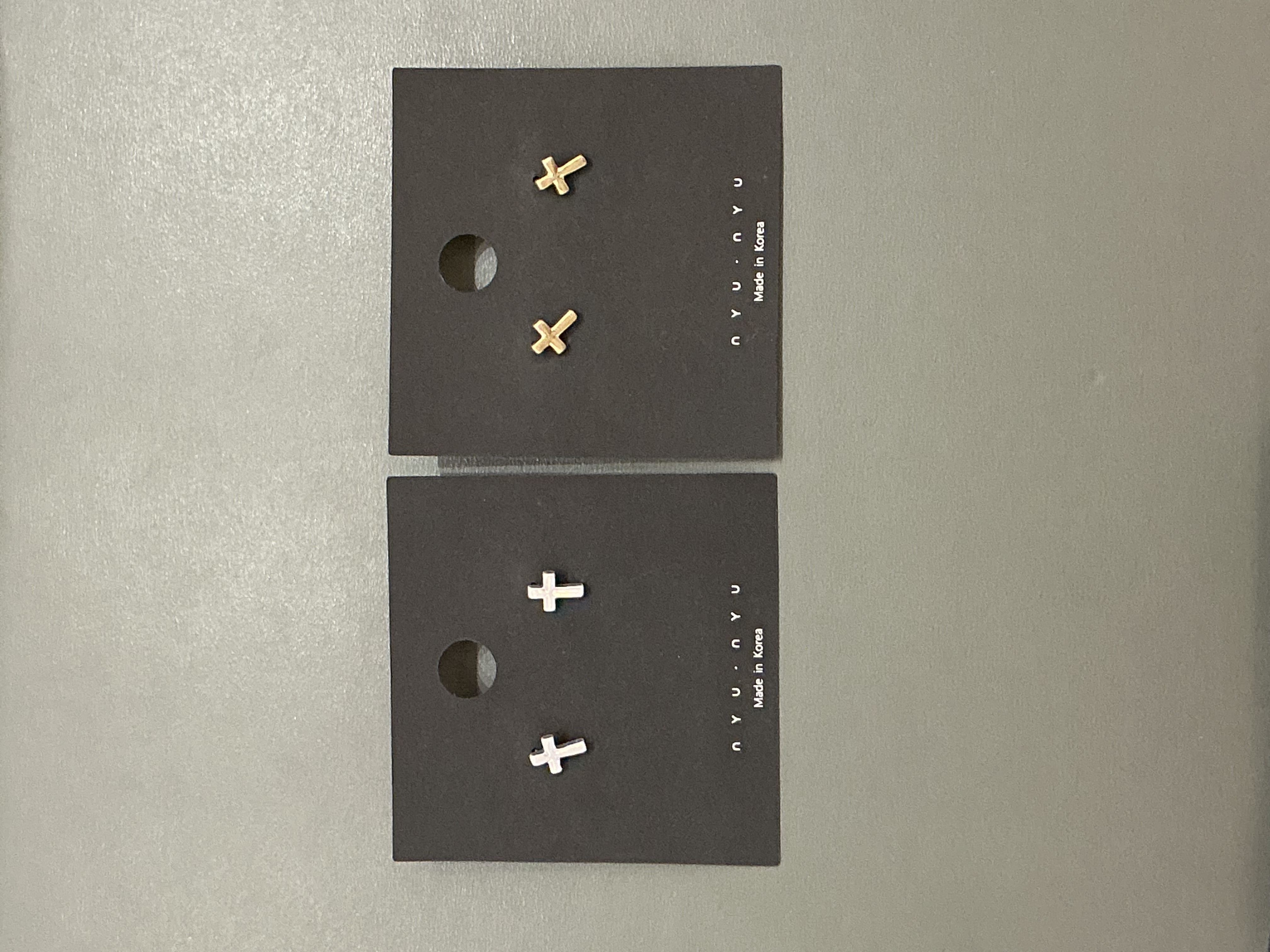 Nnu Vintage Cross Stud Earrings