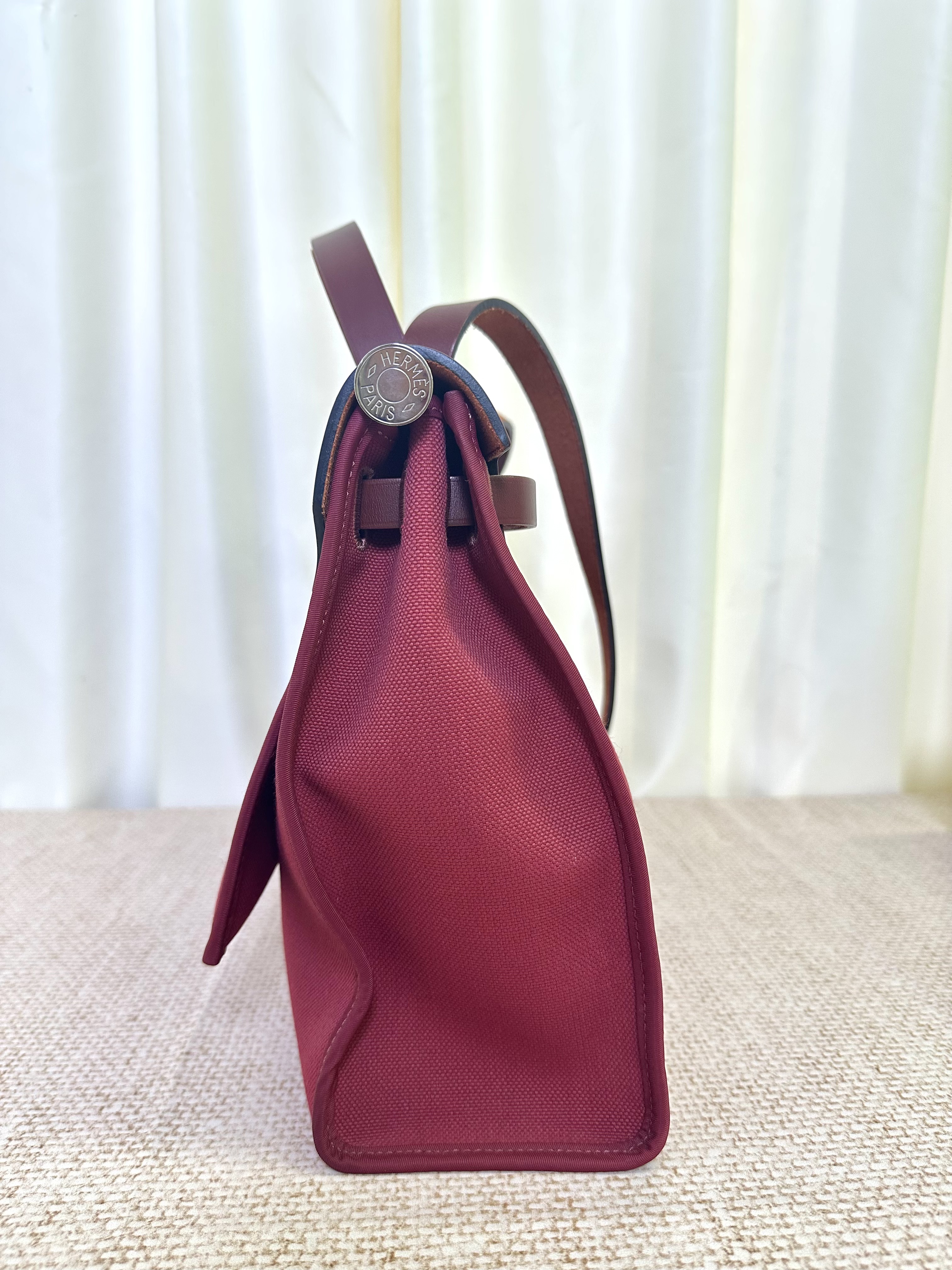 直播貨品 |  [1個-$100 2個-$300］/Stamp C/ BB71