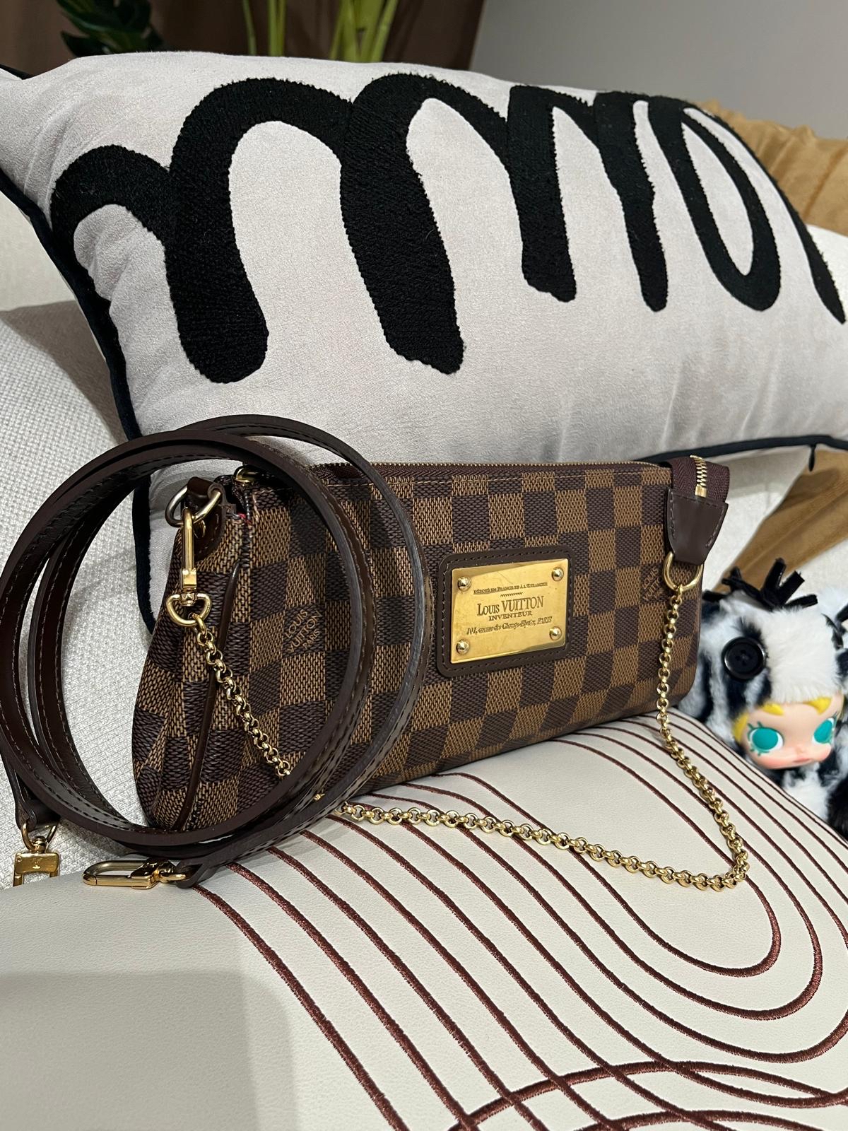 Lv Eva pochette 2way bag  100%Authentic,95%new ✅塵袋
