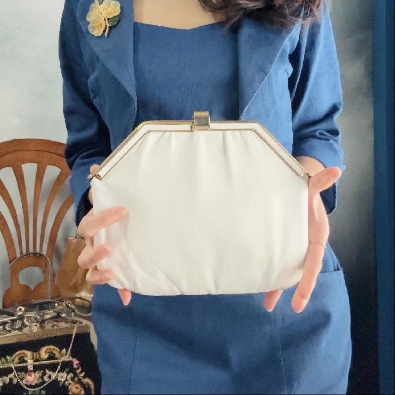Vintage Mid-century White Genuine leather Diamond Shape Frame Two-Way Bag (MT2503)