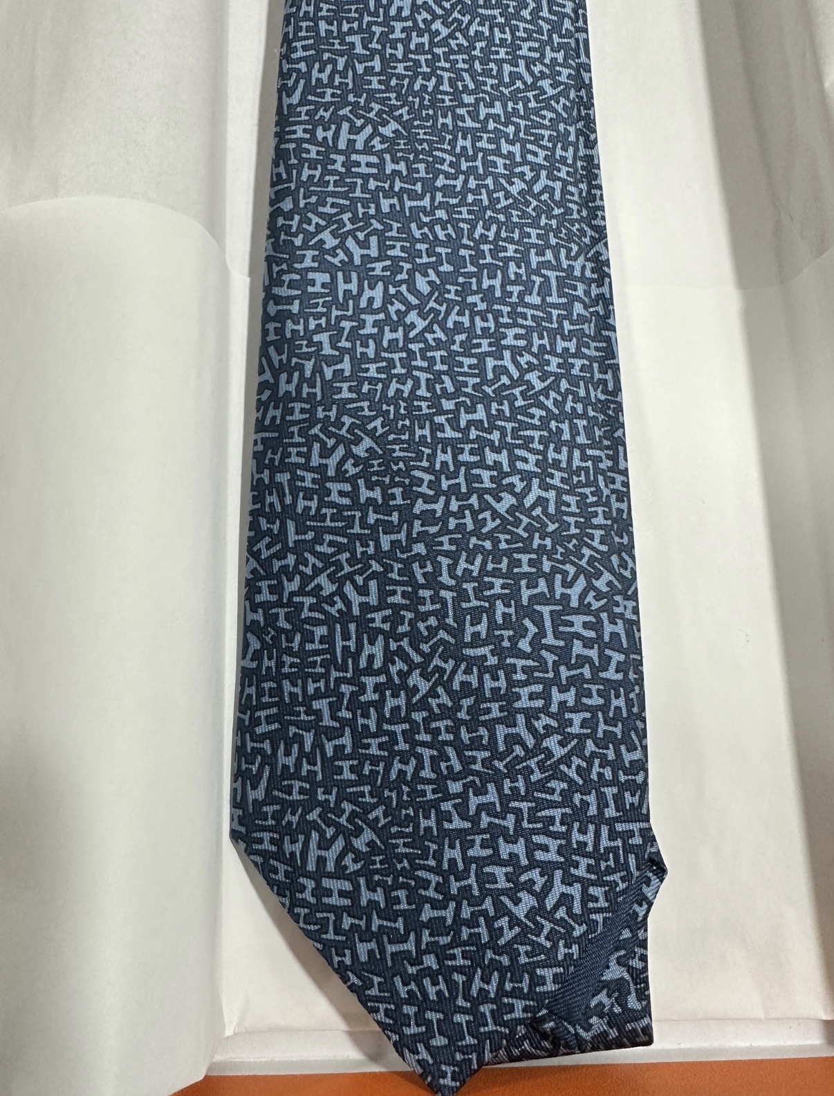 Hermes tie