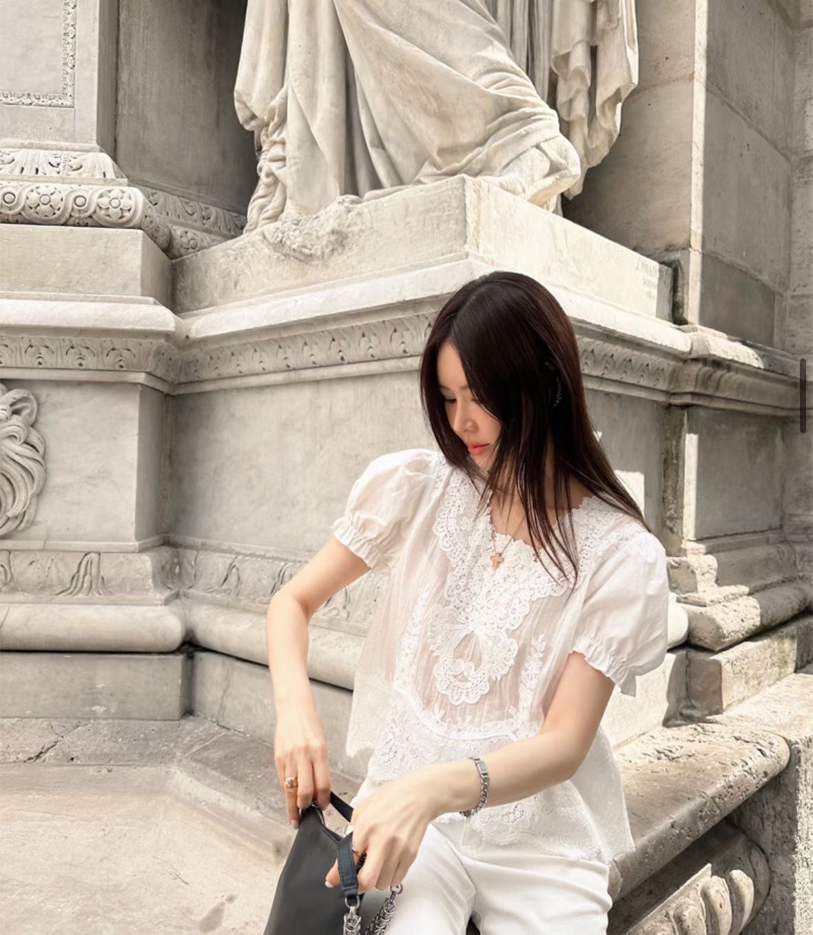 Embroidered lace blouse 