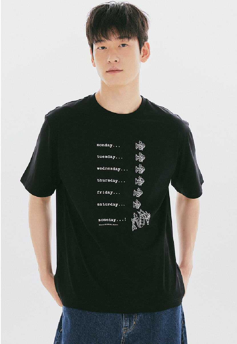 《Pre-Order》Black Tee｜SPAO X Pokemon 鯉魚王 (26103-P）