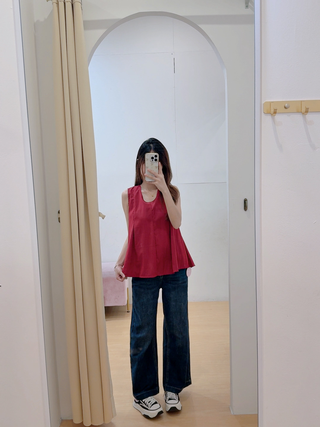 简约露背系带无袖娃娃上衣 R2950