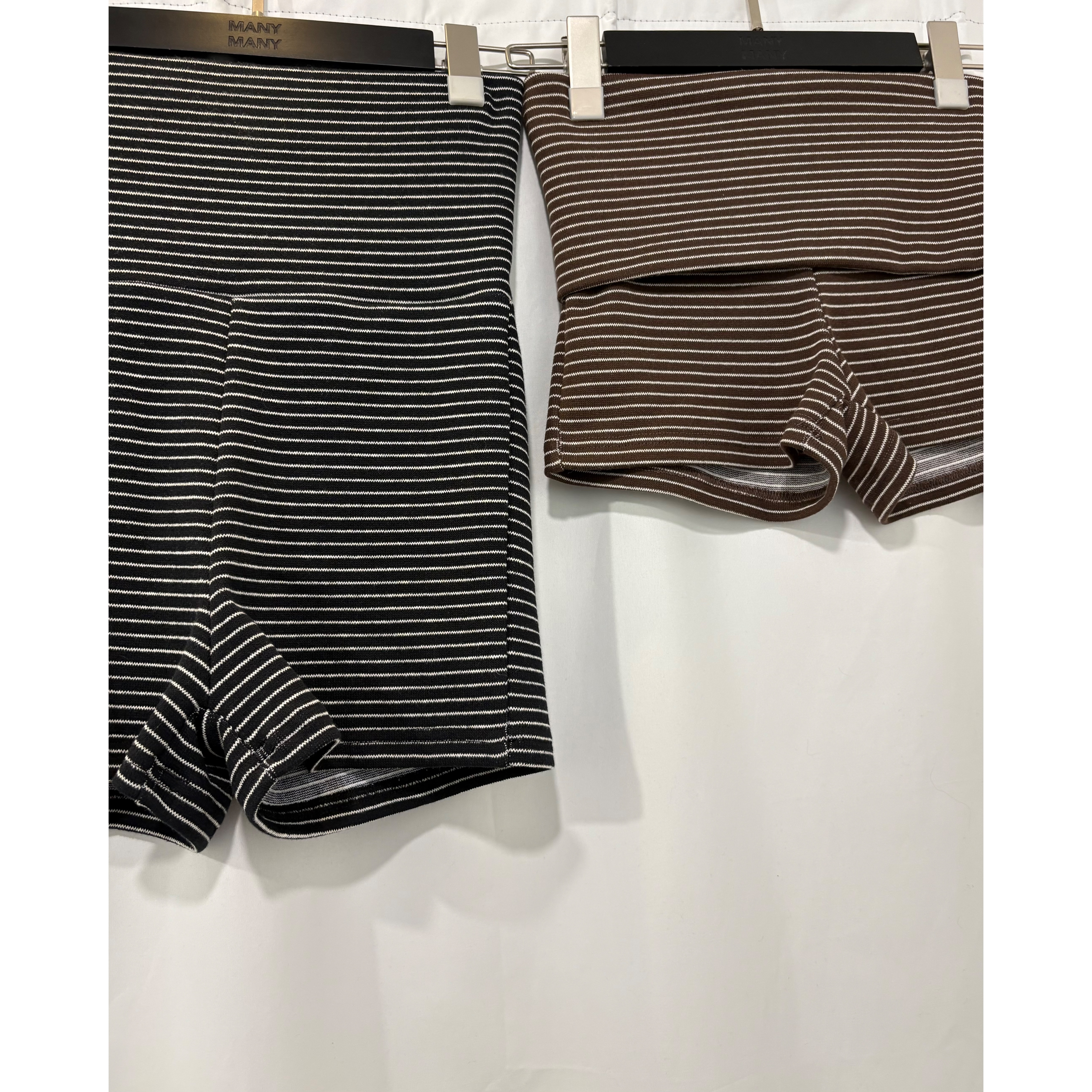 新品價11月1截單🧸2610M《STRIPED SHORTS》