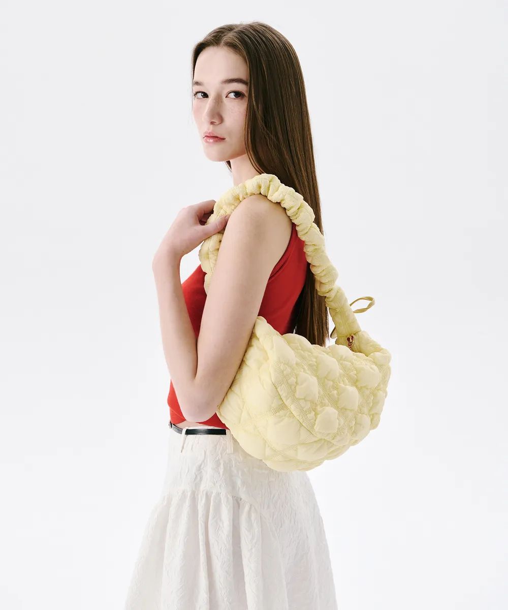 $428隻。🇰🇷韓國雲朵袋Carlyn 限時特價 又輕又靚😍終於見到經典款Cozy做特價啦手快有手慢冇呀😍