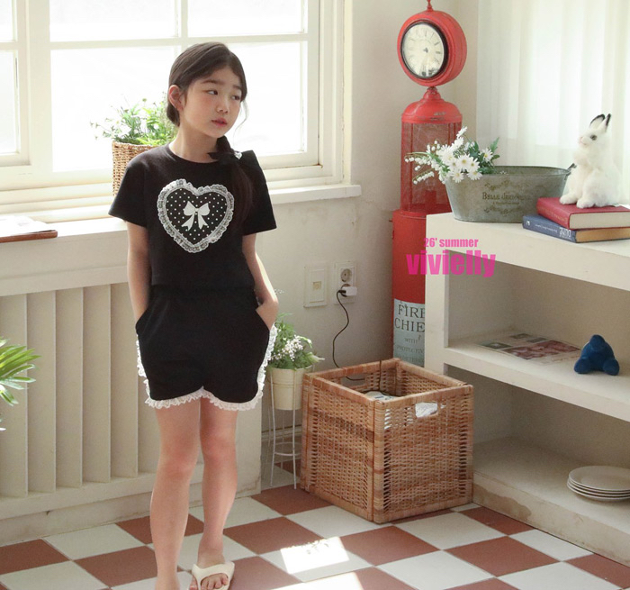 🇰🇷Vivielly tee