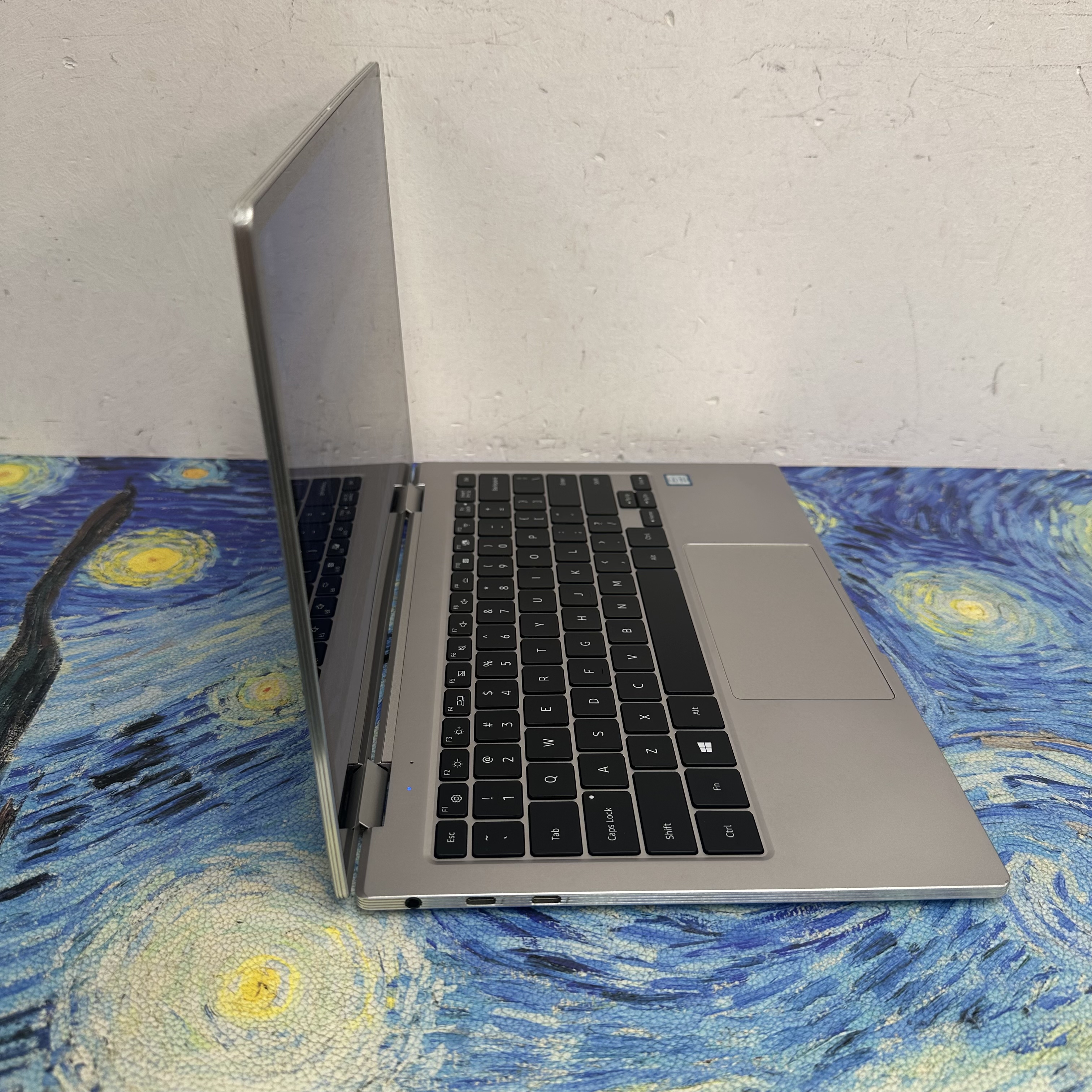 #5919 Samsung Galaxy /i5-8265U/8GB Ram/256GB SSD/薄機身/支援MicroSD/360度Touch Mon/ Laptop / Notebook / 輕便 / Pc / Tablet / 