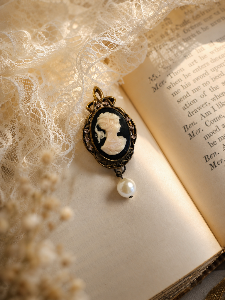 舊時光與法式玫瑰 ∙ 維多利亞宮廷復古手工胸針系列 Memories of Old & French Roses ∙ Victorian Palace Vintage Handmade Brooch Collection