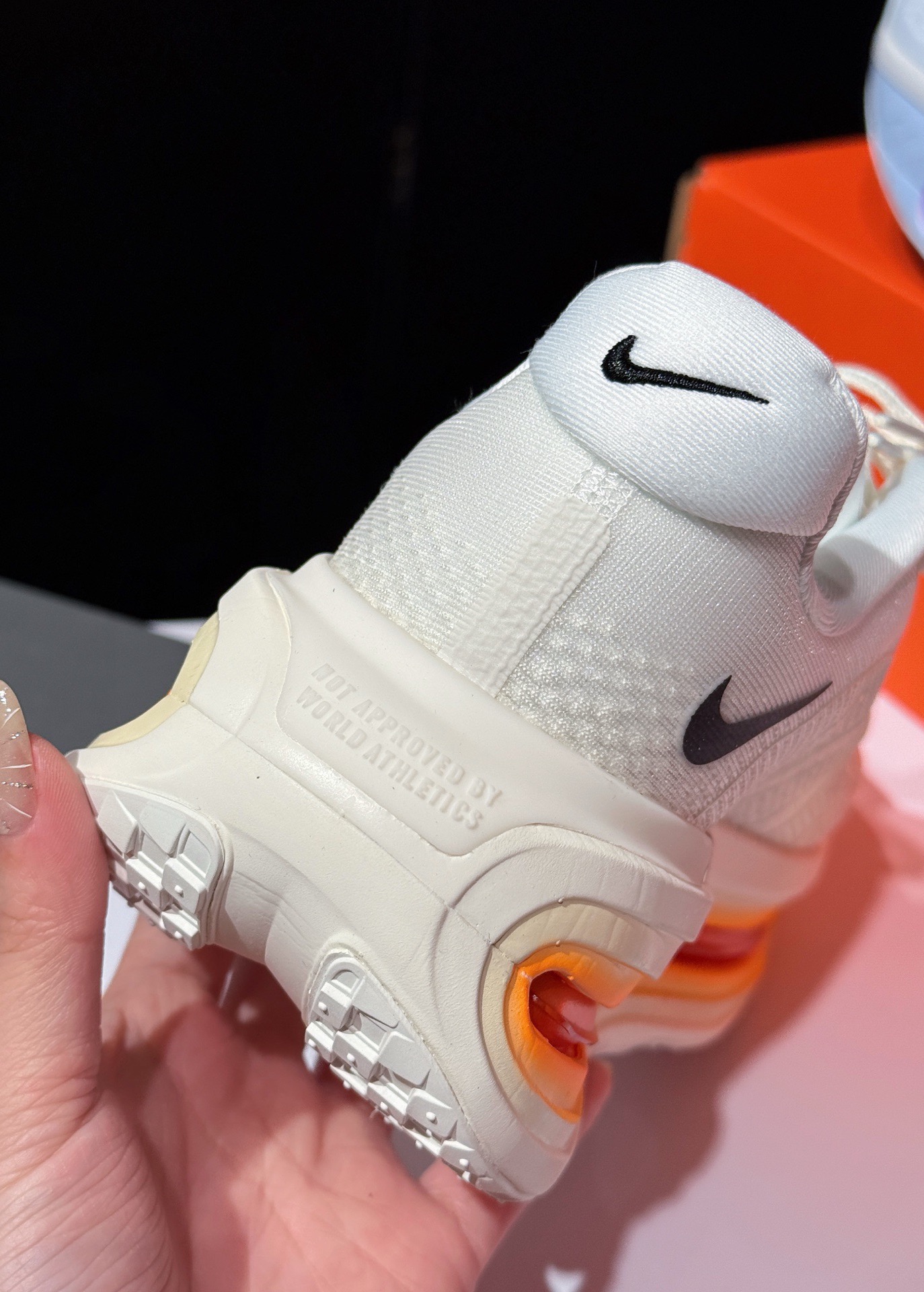 $338對。2對起$328對。Nike Air Max 系列全新氣墊跑鞋 👟