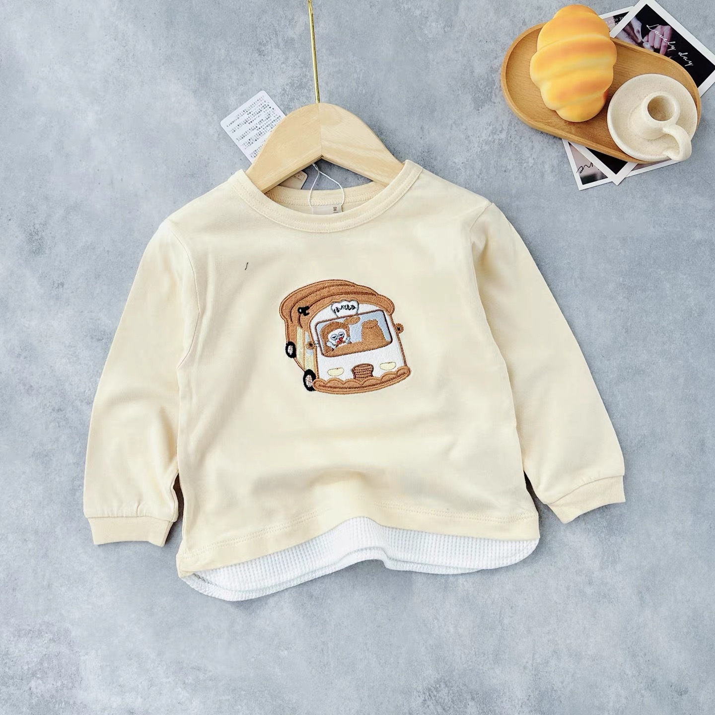 B0091 麵包小偷上衣