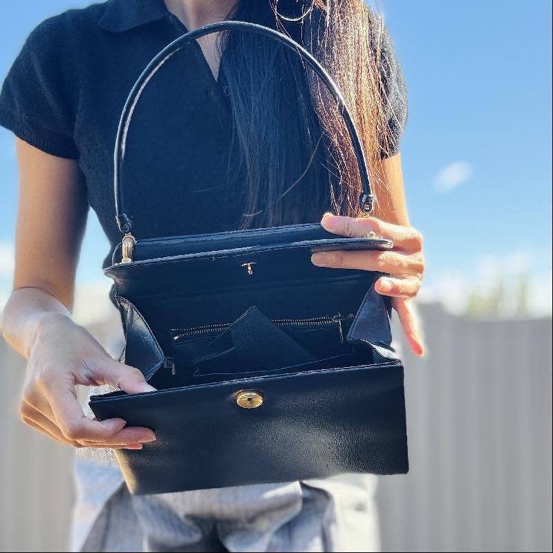 C.a. 1950-60s Elegant Navy Blue Structural Handbag with Golden Hardware (MT2123)