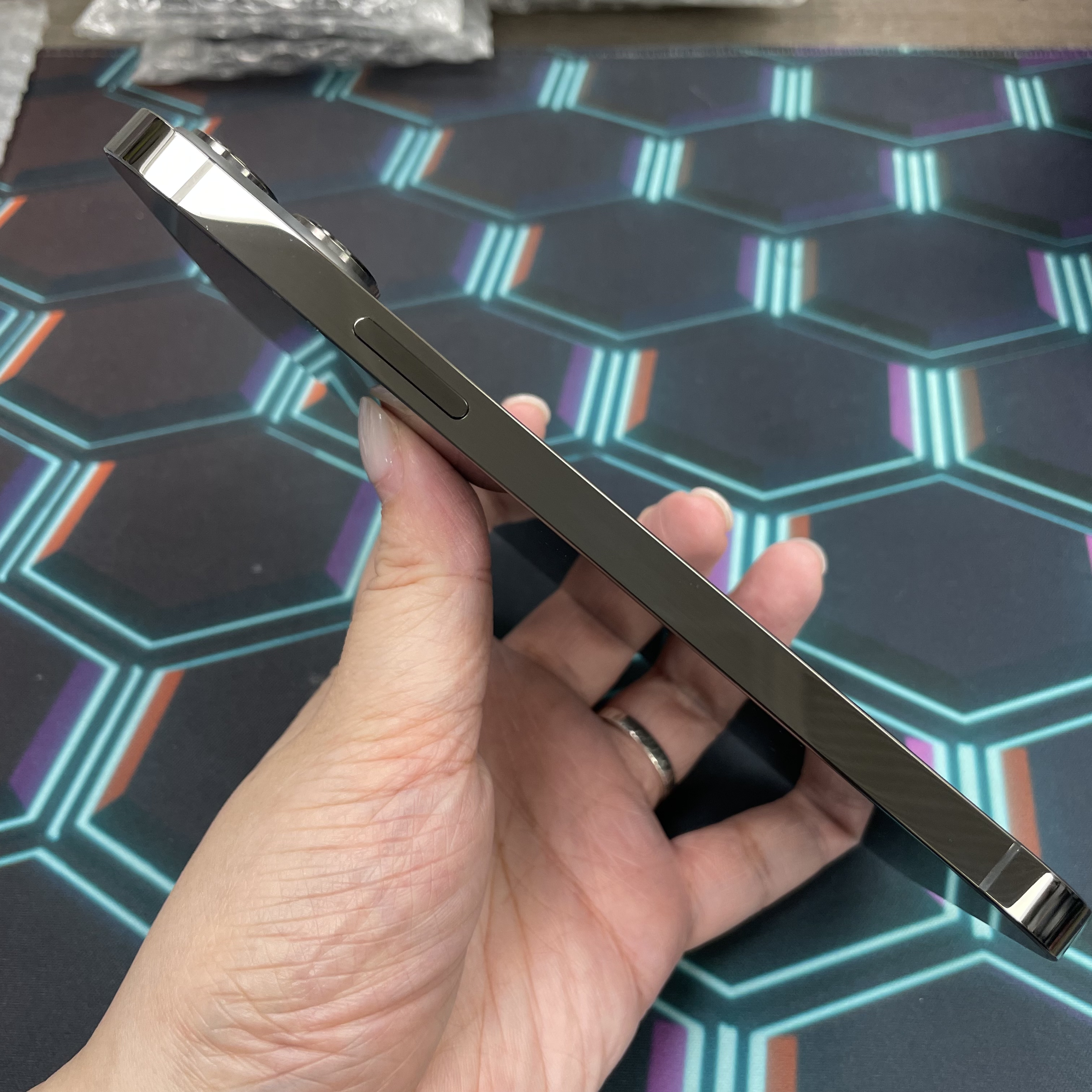*6587 13 Pro max 完美機 128GB 電100 黑色 black