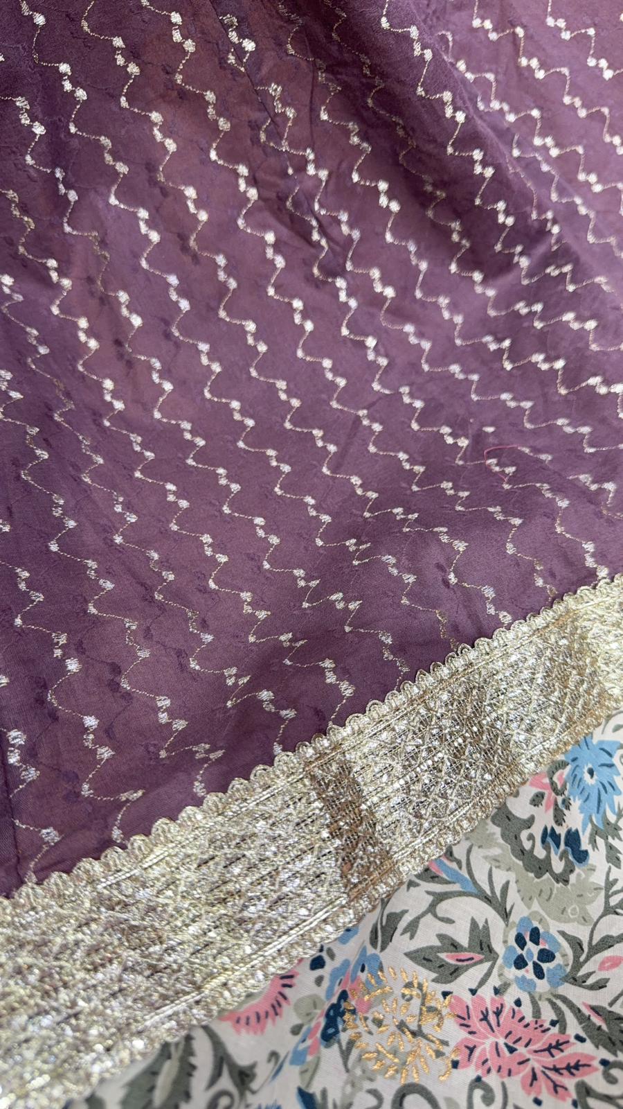 2521 Ash Purple 4-Rope Wavy Straight Line Pattern Emb. OP 50"