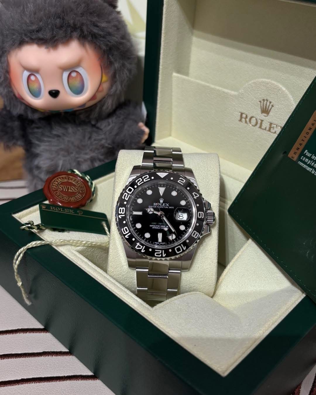 Rolex GMT master II 116710  100%Authentic, 98%New ✅亂碼證✅綠牌✅白牌✅產品小冊子✅盒