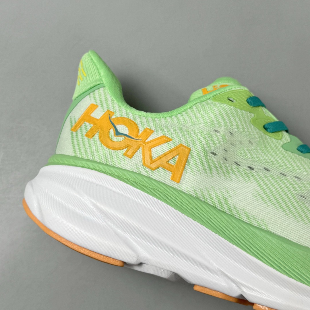 HOKA ONE ONE Clifton 9
