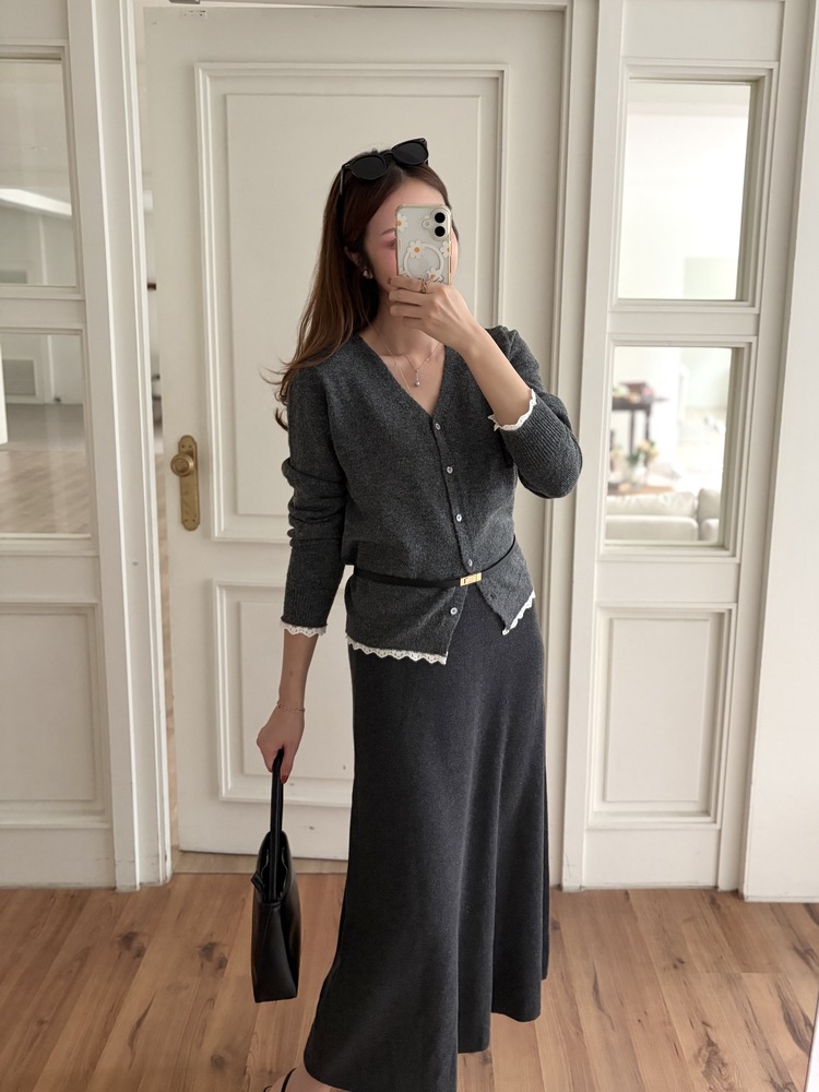The Lacie Wool Cardigan (Charcoal)
