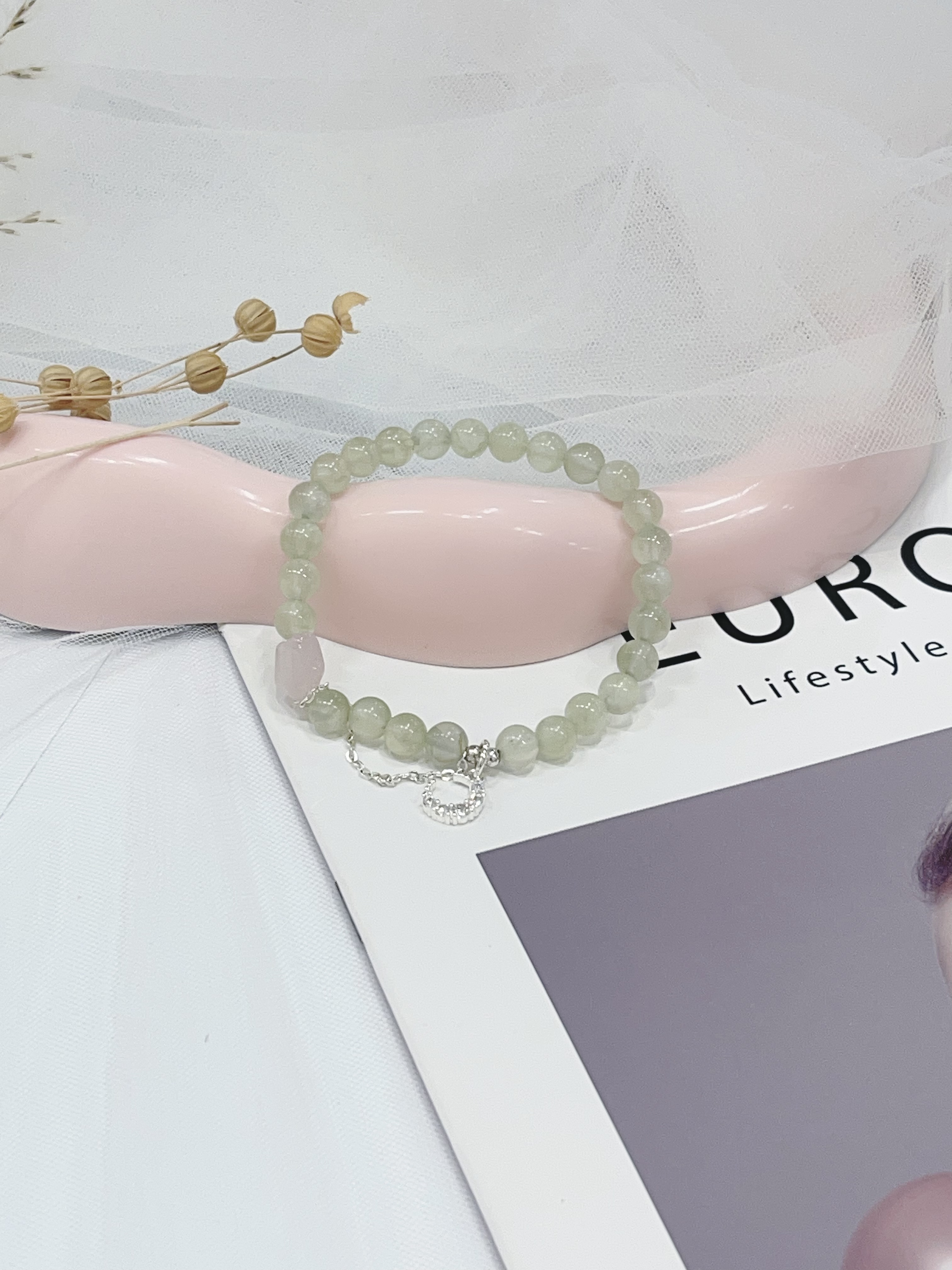 🌸 粉晶星 × 葡萄石手串 Rose Quartz Star & Prehnite | 6mm