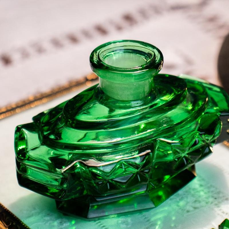 1960s Czechoslovakia Art Deco Inspired-Pattern Pressed Glass Vanity Perfume Bottle - Emerald Green (MW013)