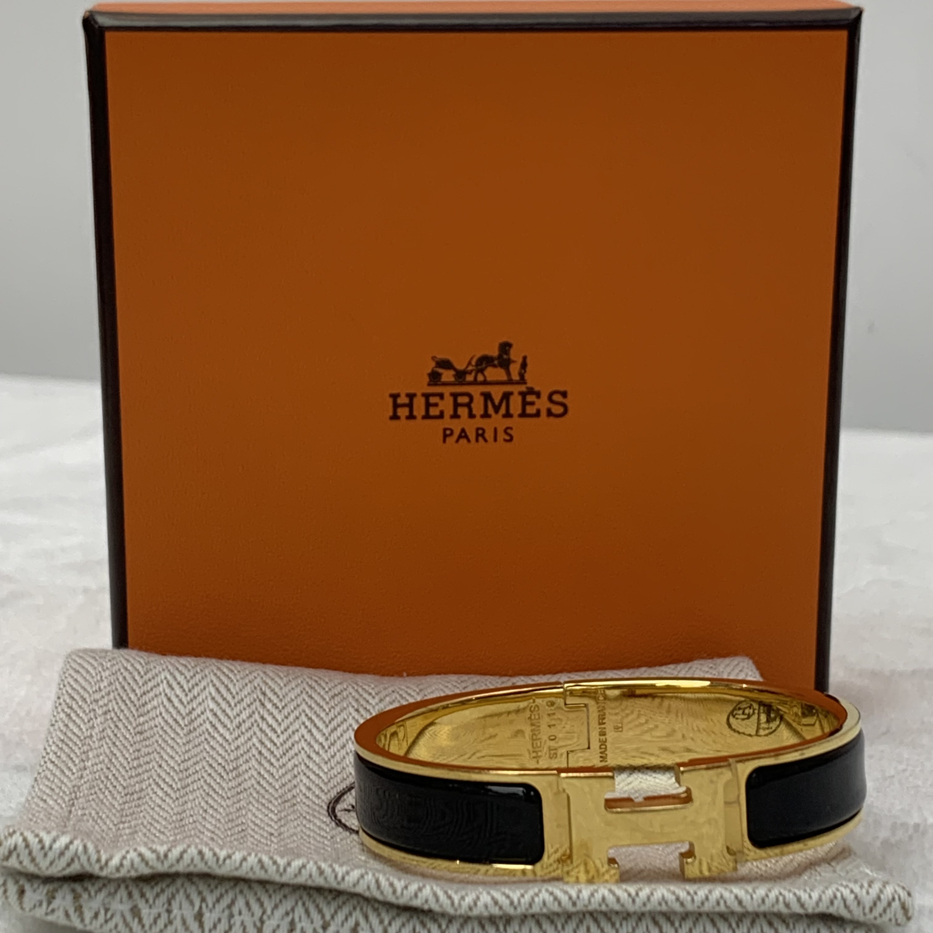 Hermes 黑色窄版手鐲