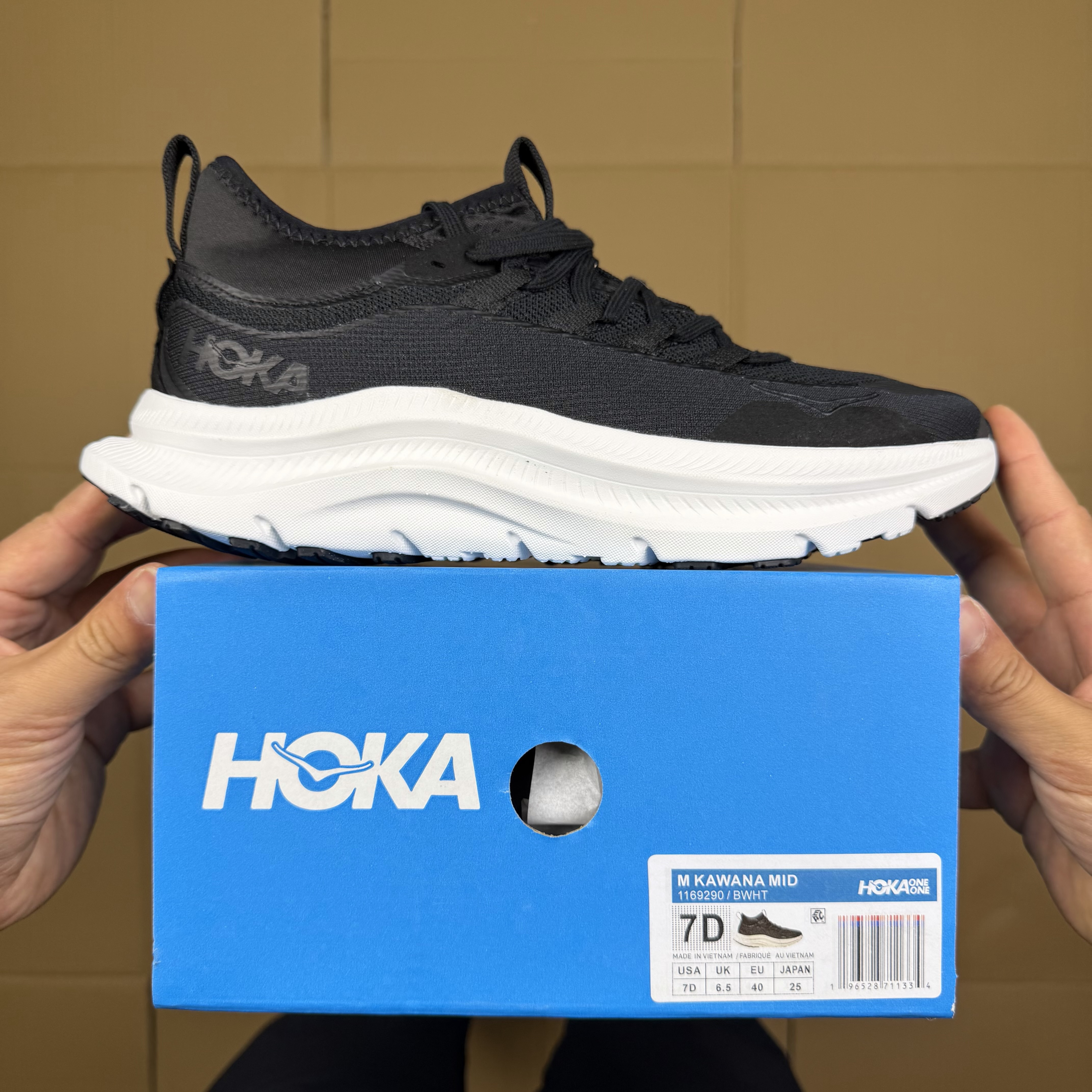 Hoka One One Kawana Mid
