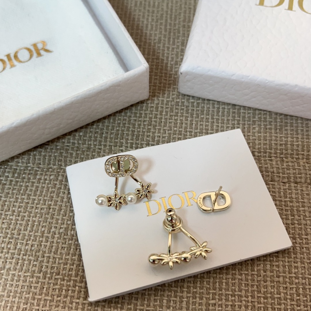 【原單】DIOR CD雛菊耳環 連禮盒