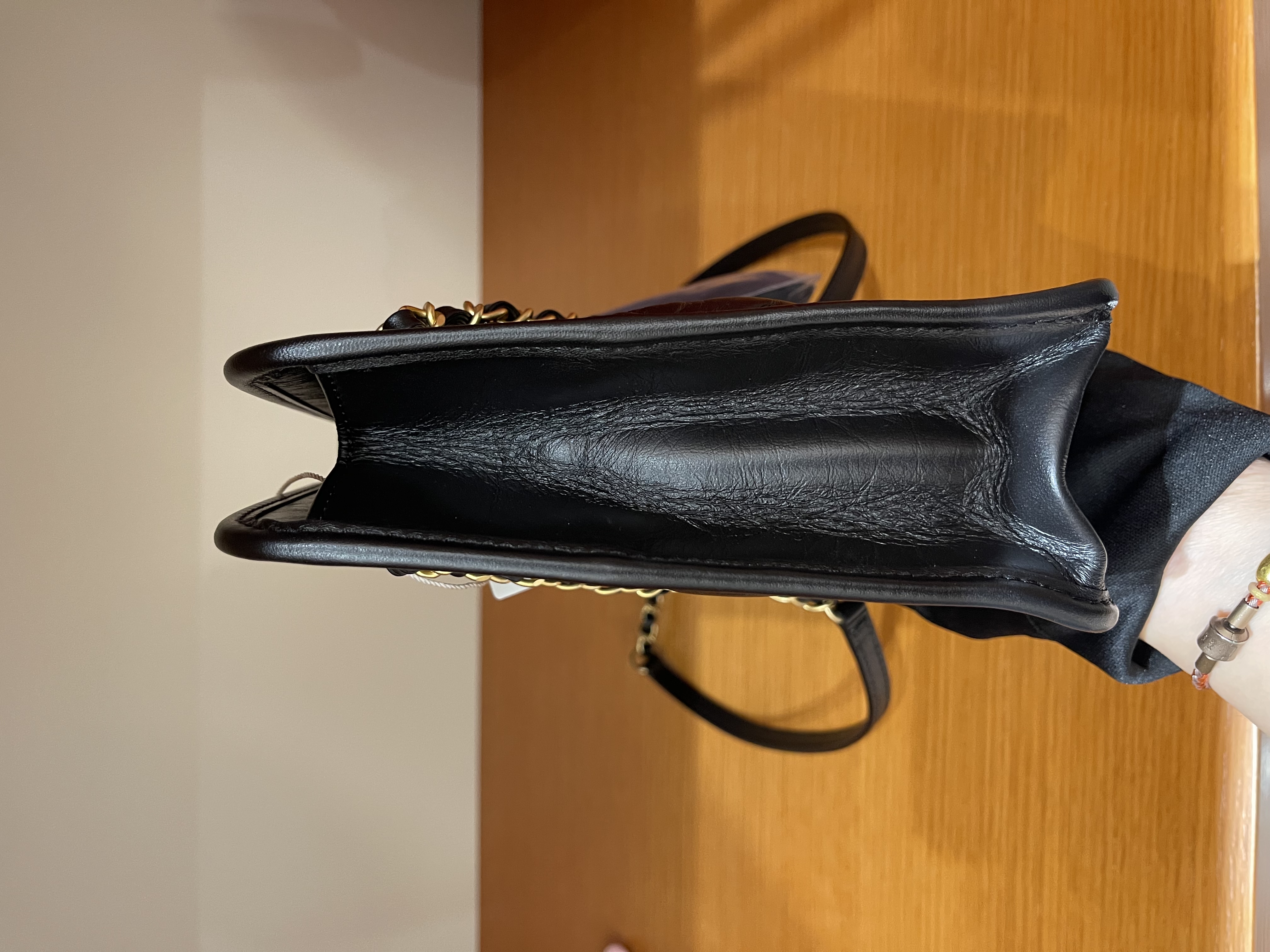 直播貨品 |  [1個-$100 2個-$300］HH11