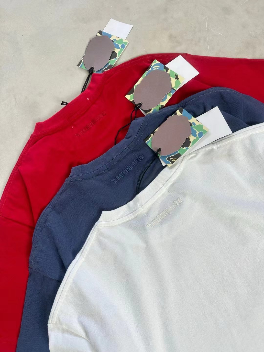 0403 BAPE 猿人徽標特染釘飾圖案短袖Tee 5月頭 