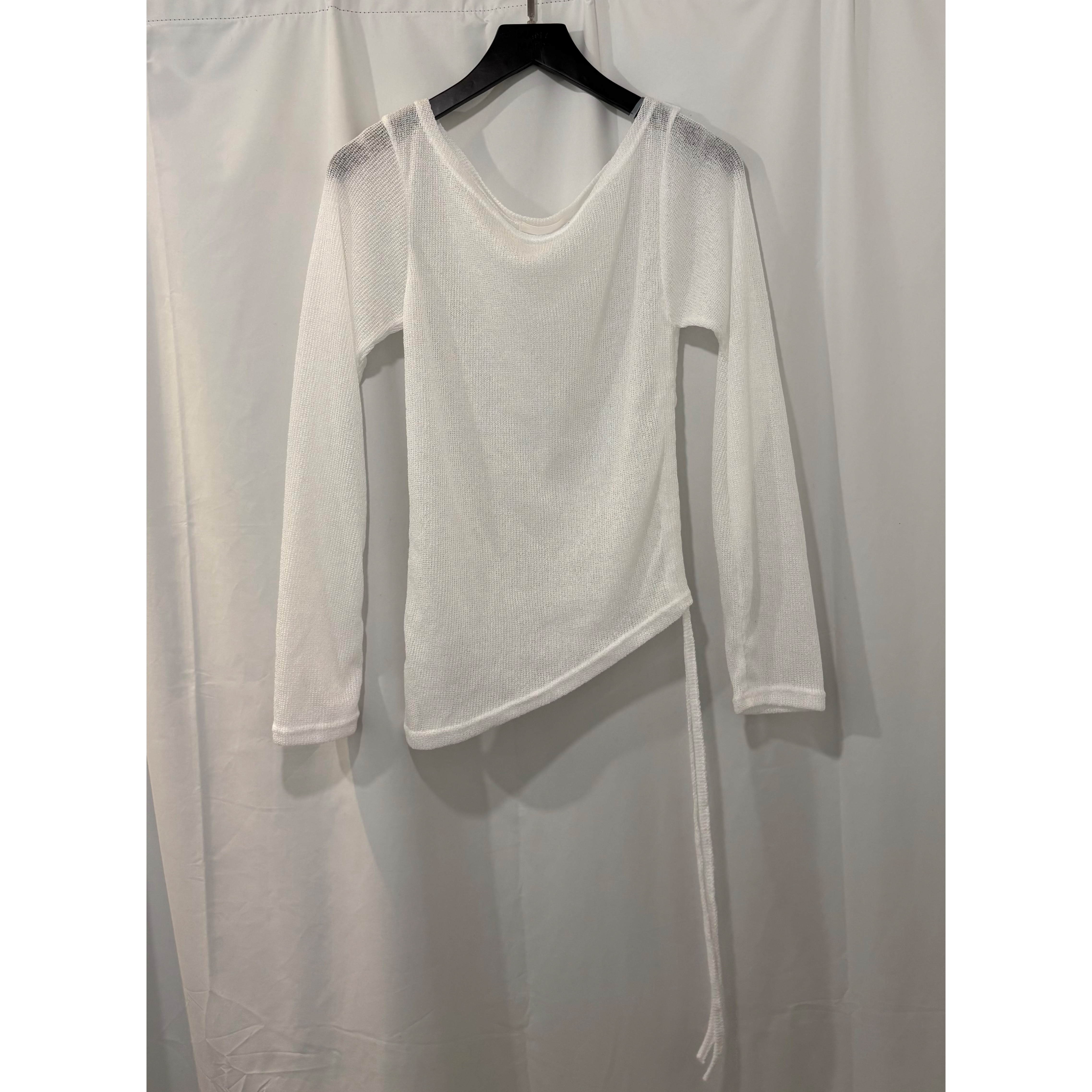 新品價5月22截💙2605U《SHEER DRAWSTRING SIDE TOP》