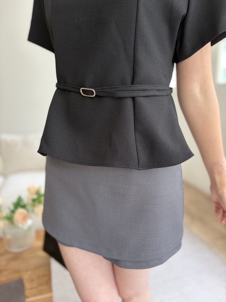 Clean Line Overlay Skorts (Grey)