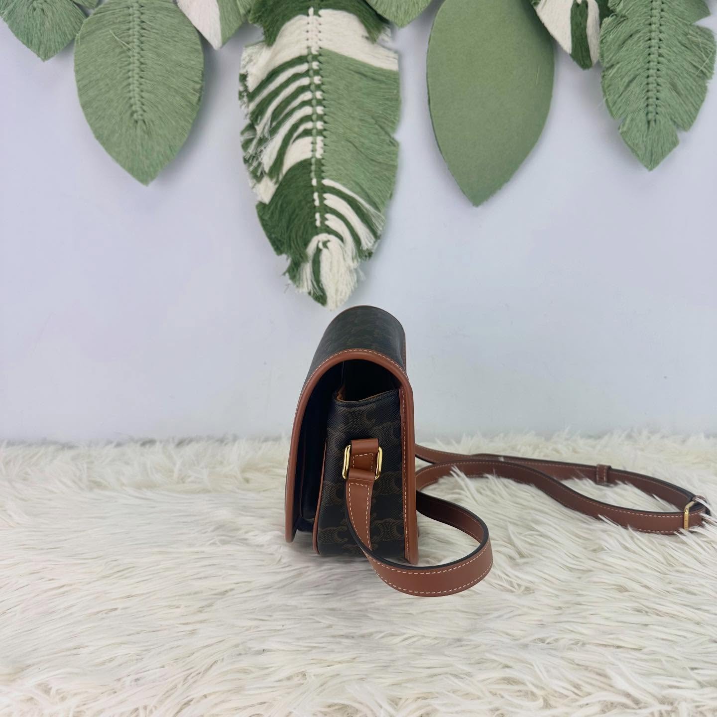 CELINE 🤍PRE OWNED Triomphe Folco 啡色馬鞍包 🤎