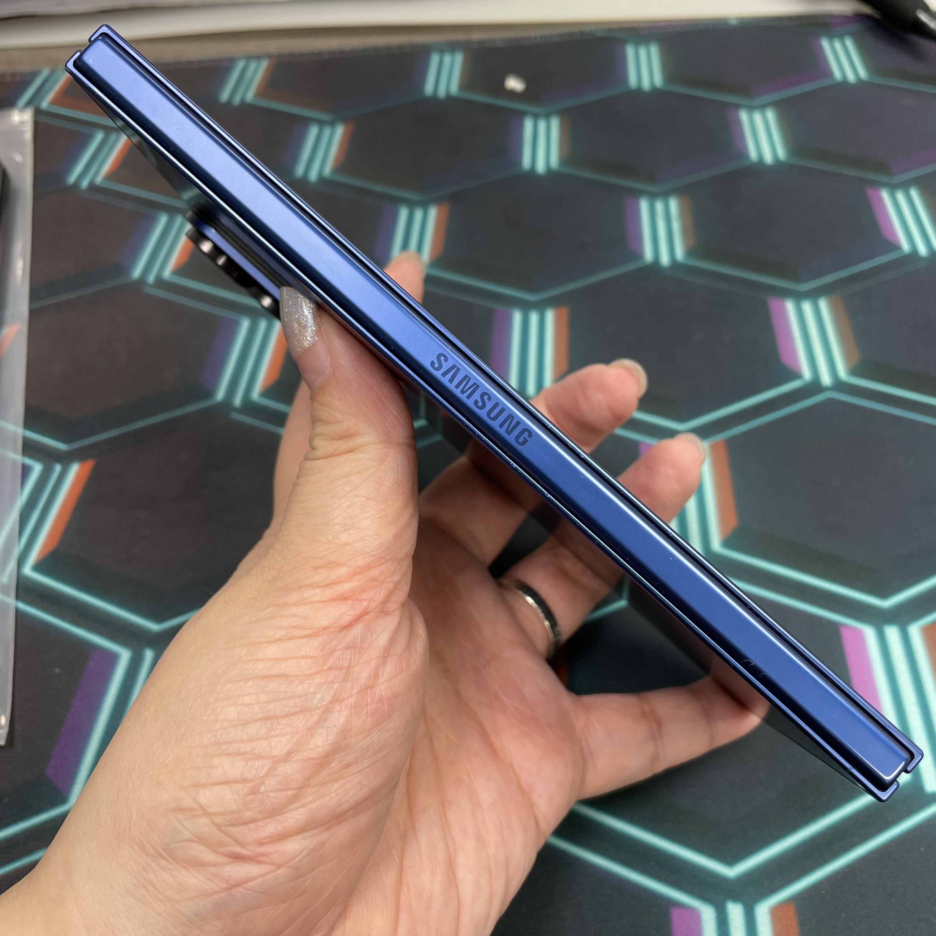 *7564 Galaxy Z Fold 7 勁靚機 12+512GB 藍色 blue