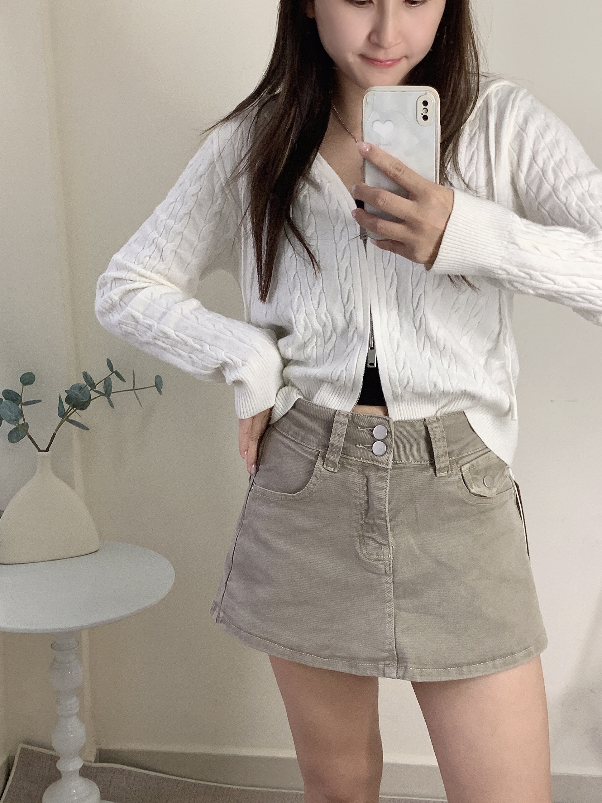 孖鈕牛仔裙褲（兩色）