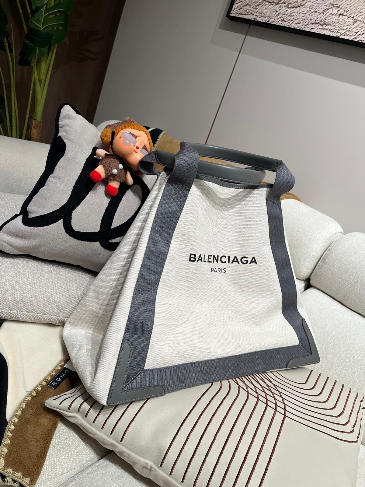  Balenciaga cabas tote bag medium 100%Authentic, 95%new✅pouch✅dust bag