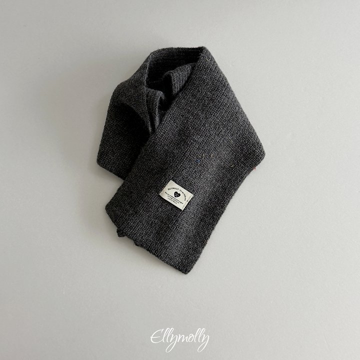 Ellymolly | Elinite muffler