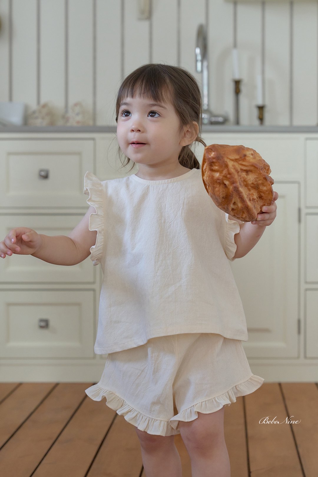 ☀️預訂 韓國直送☀️🇰🇷Bebenine三色後背緞帶荷葉邊袖格紋上下套裝