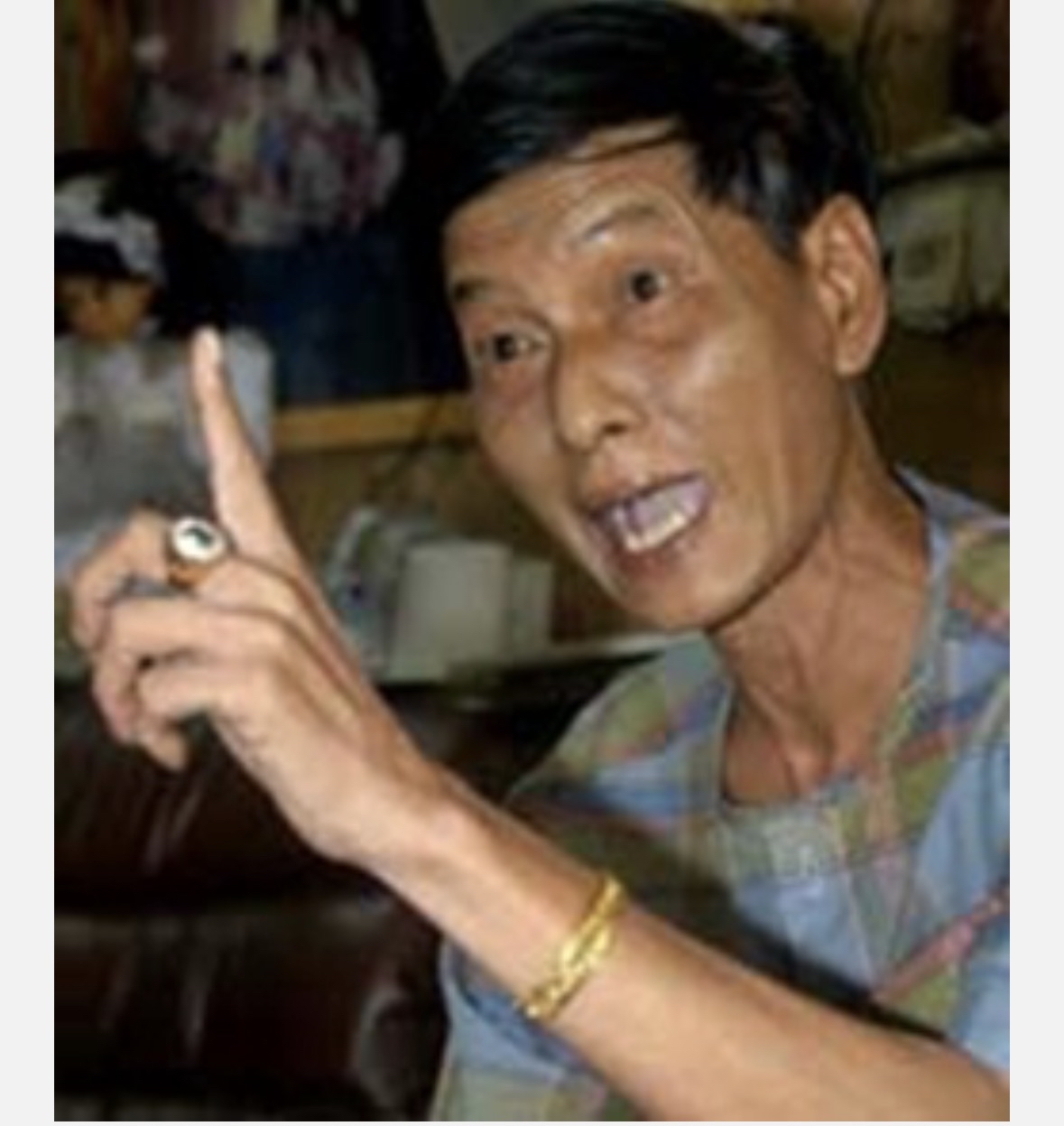 巳故黑法名師：阿贊哇啦 阿贊wala2547 拜師會版布週十面派 虎頭魯士locket 背母子骨 派古曼粉 以及塔固 派粉油 大師迷的必收聖物。 控靈驅邪 成願功效全面。跟tpz驗證咭卡。