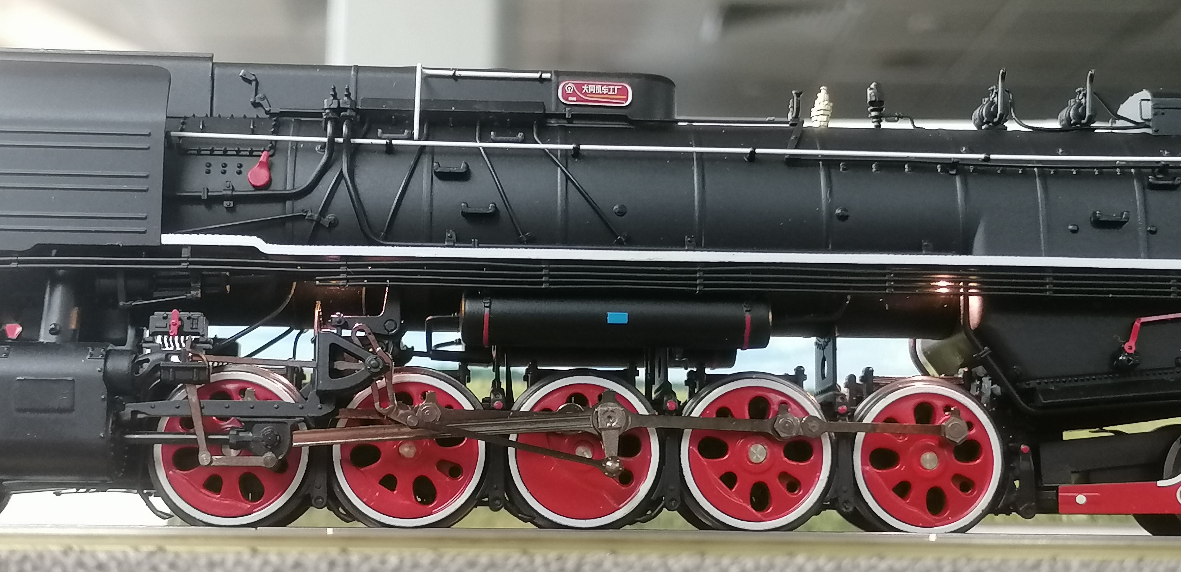 China Railway QJ CLASS 2-10-2 DCC Digital Sound & Smoke #2148 D.C.