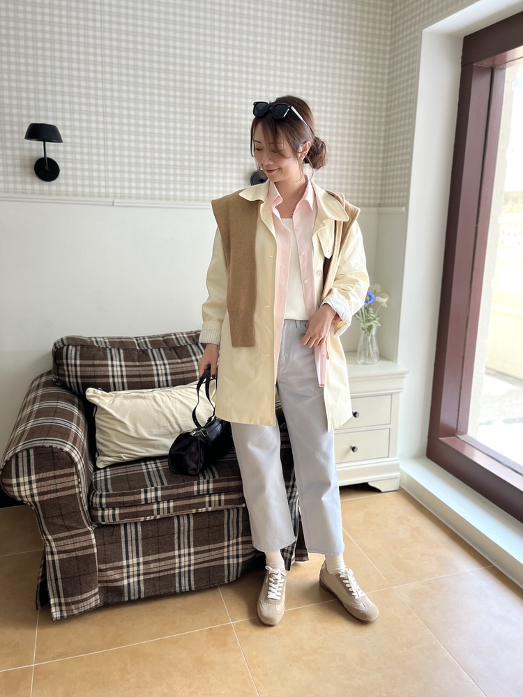 Stripe-Lined Relaxed Trench Coat (Cream)