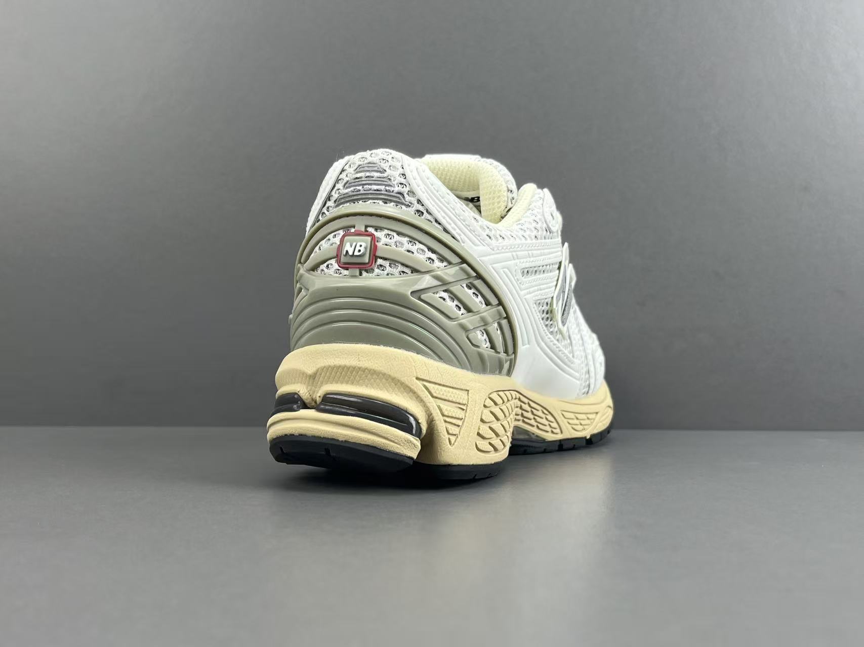 New Balance 1906R U1906RP