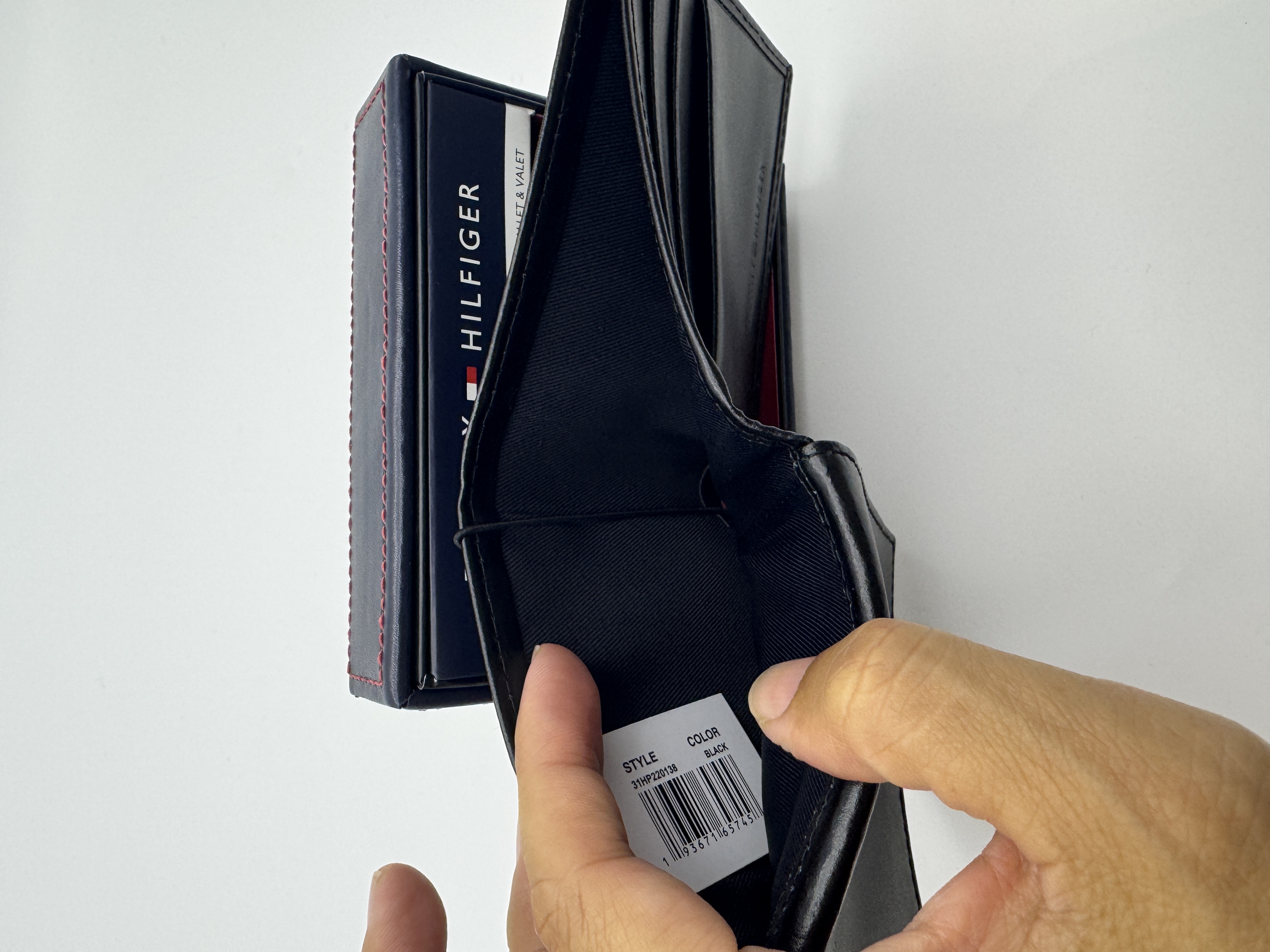 Tommy Hilfiger黑色皮銀包 (香港現貨) - TH1276
